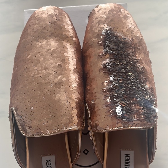NWT Steve Madden Stage Loafer-Slide in Rose Gold, Size 10 - Picture 4 of 5